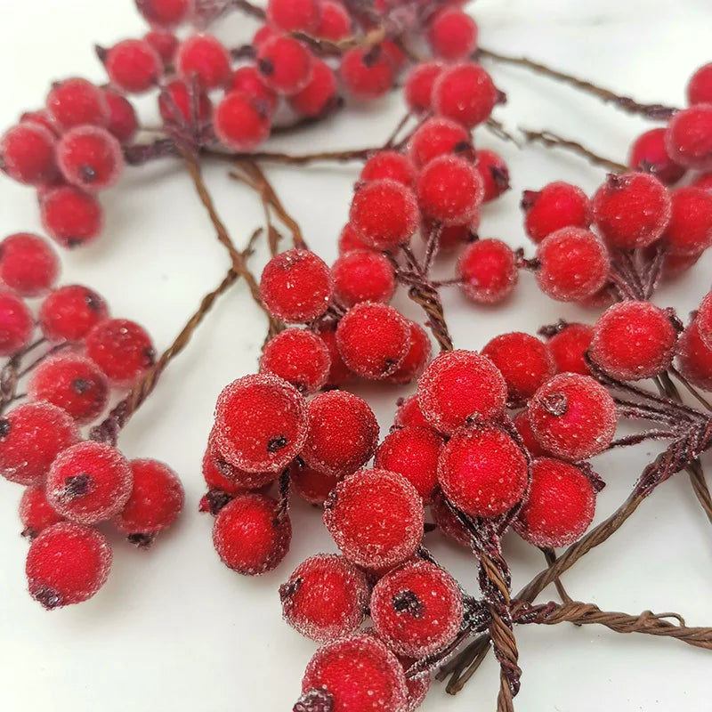 Bærpragt | Imiteret julebærbundt til festligt blomsterarrangement 3