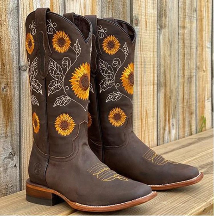 Damen Cowboystiefel mit Sonnenblumen-Stickerei – Western Stil und Komfort 2