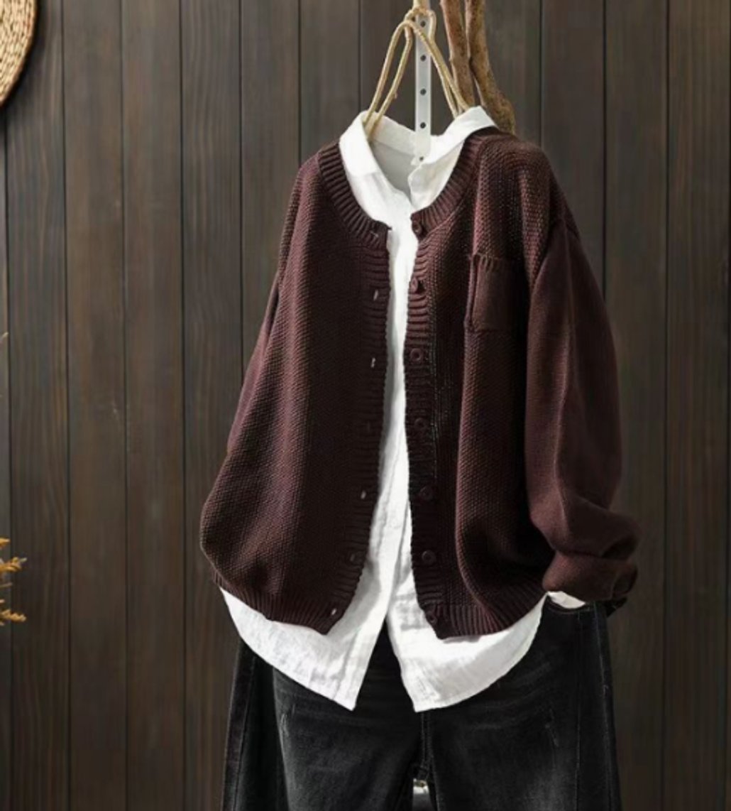 Damen Oversize Strick-Cardigan mit Knopfleiste und praktischen Taschen für Alltag und Büro 1