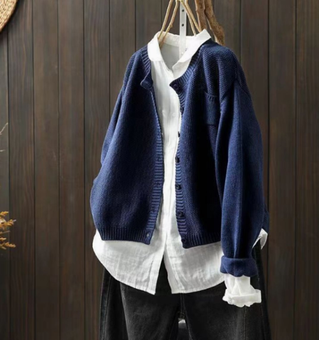 Damen Oversize Strick-Cardigan mit Knopfleiste und praktischen Taschen für Alltag und Büro 5