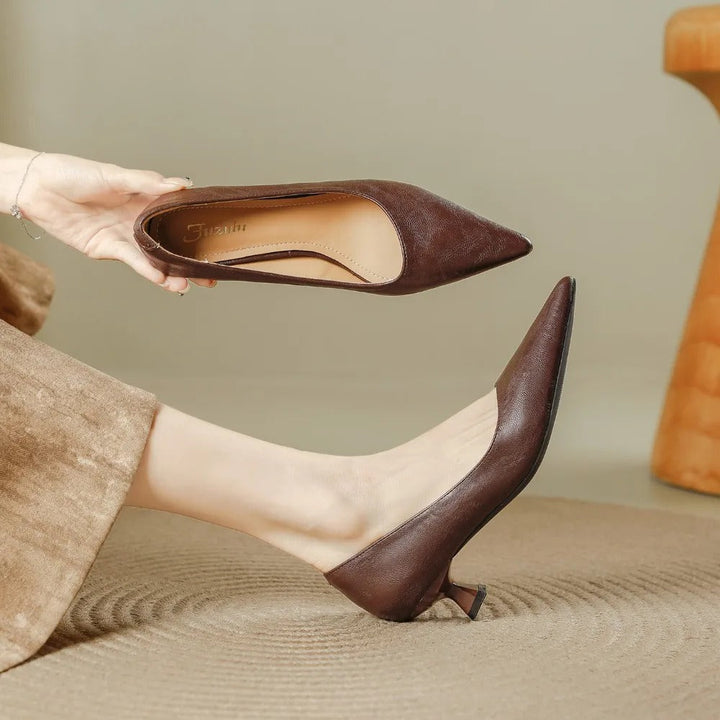 Damen Pumps Spitz Zulaufend mit Niedrigem Absatz Elegante Schuhe für Sommer und Büro 2
