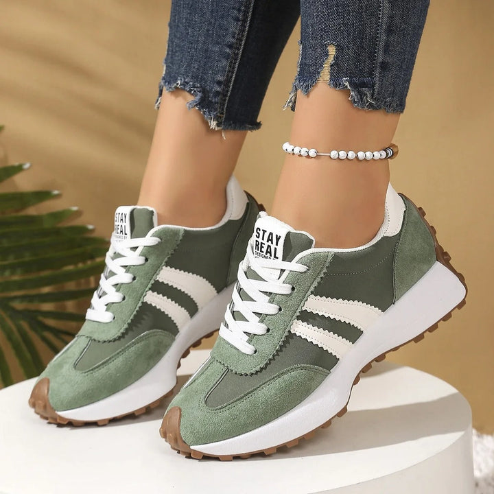 Damen Retro Platform Chunky Sneakers mit Schnürung und markanter Plateausohle 3