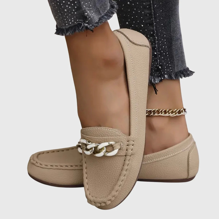Damen Slip-On Loafer mit Kettendetail – Elegante und Bequeme Sommerschuhe 4