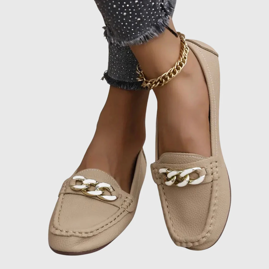 Damen Slip-On Loafer mit Kettendetail – Elegante und Bequeme Sommerschuhe 5