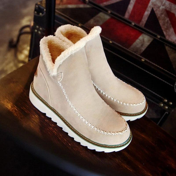 Damen Slip On Stiefeletten mit Plateau und markanten Nahtdetails für Winter 1
