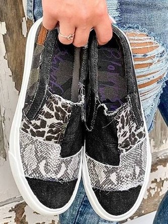 Damen Sneaker mit niedrigem Schaft und kreativem Patch-Design für Alltag und Freizeit 3