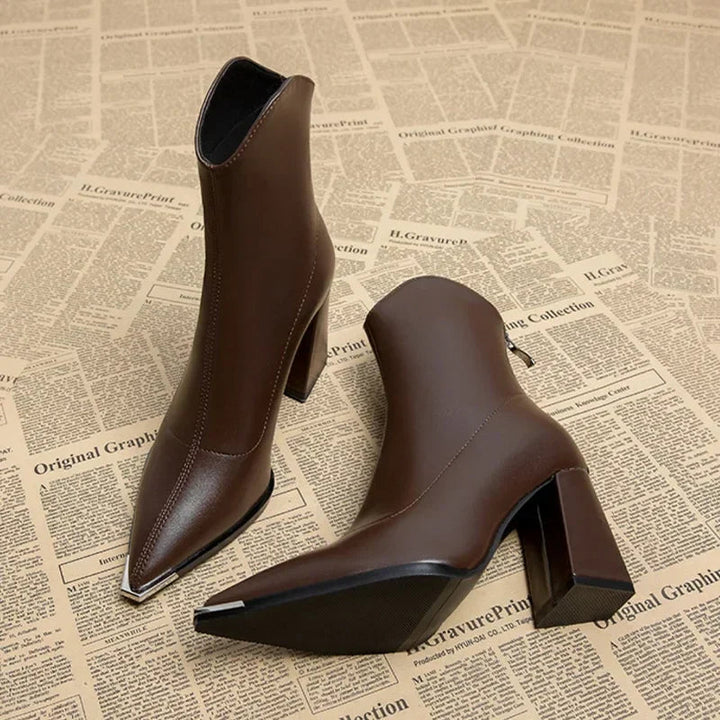 Damen Stiefeletten mit spitzer Kappe und Absatz – Elegante Frühlingsschuhe 8