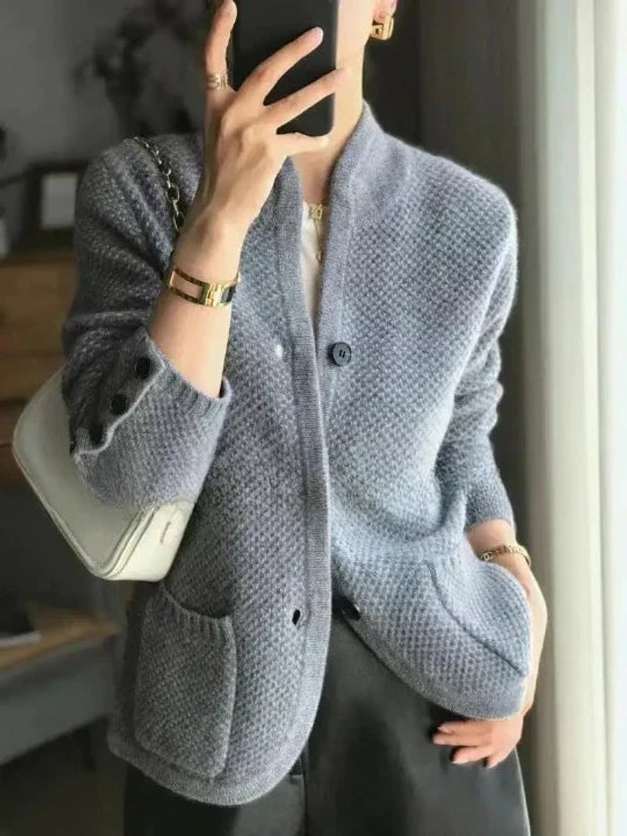 Damen Strickjacke Cardigan mit Knopfleiste Klassisch Weich und Vielseitig 1