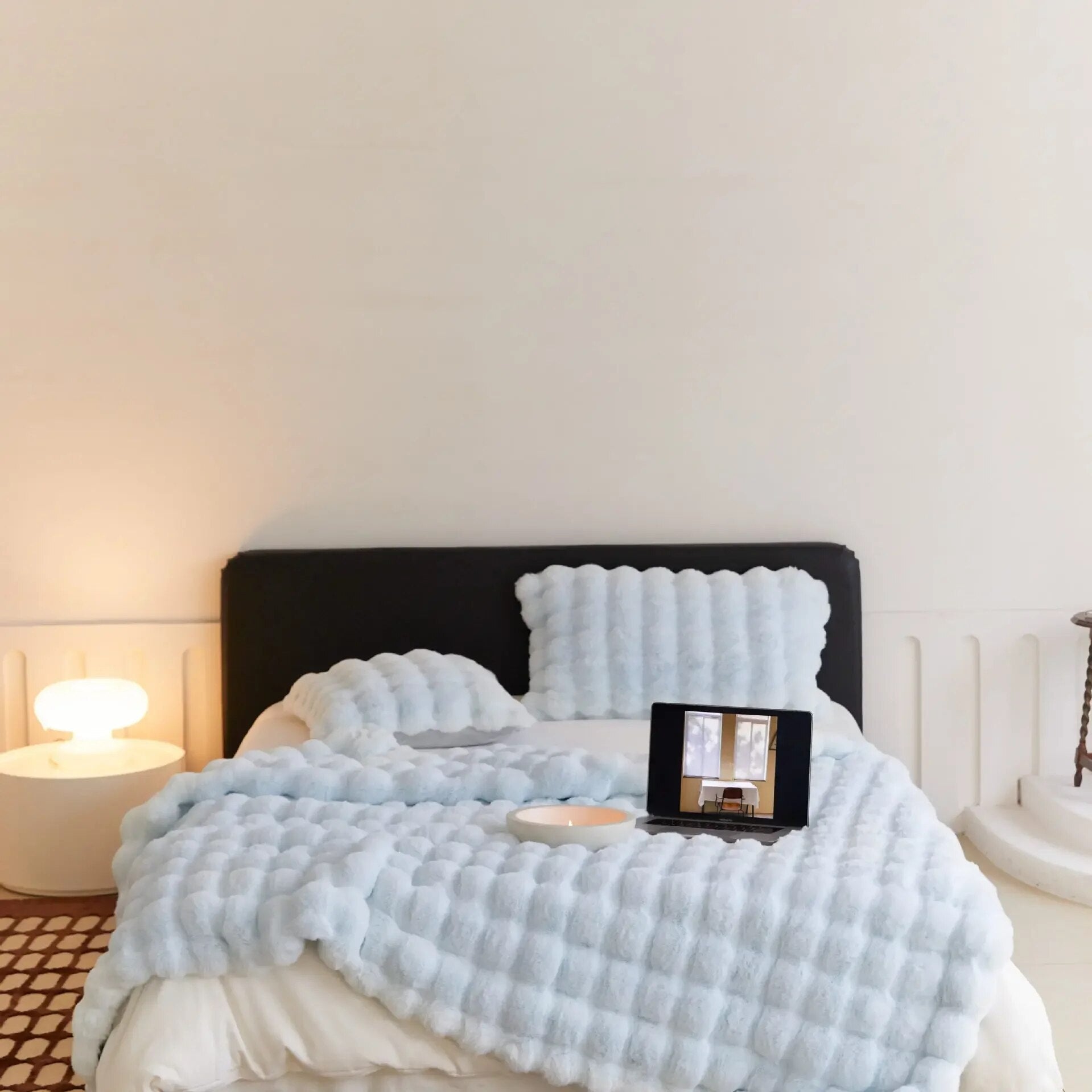 Det plysagtige tæppe, alle taler om! - WarmWool holder dig varm på kolde dage 4