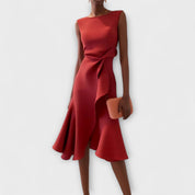 Elegant Asymmetrisk Midi Kjole til Kvinder - Tidløs Stil til Sommerfester 0