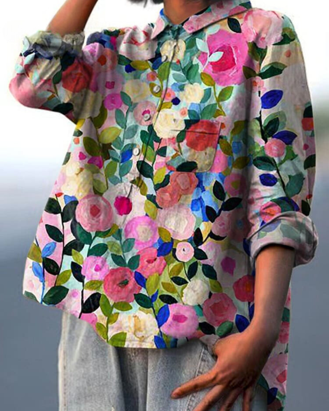 Elegant Blomstret Bluse til Kvinder - Tidløs Stil og Feminin Komfort 1