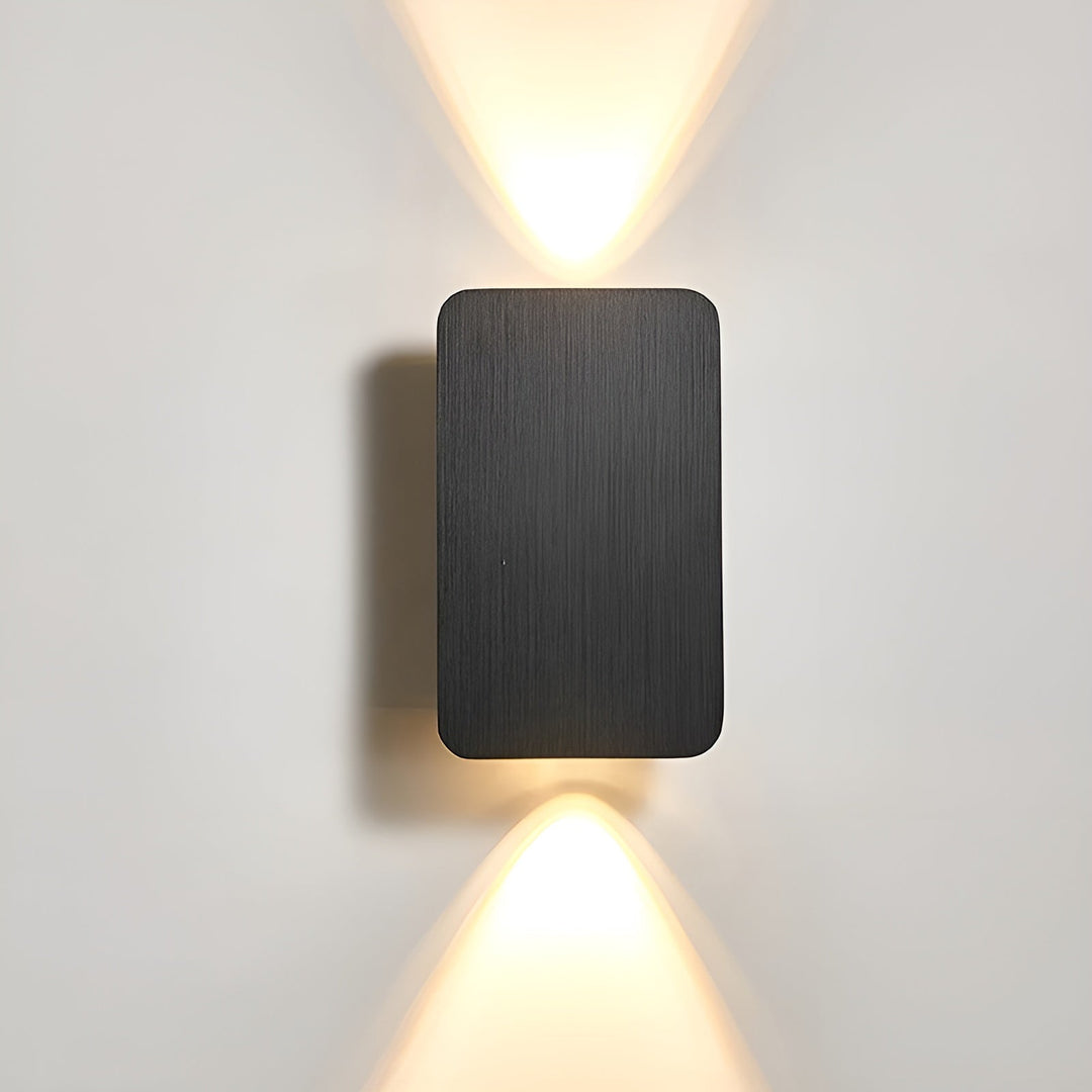 Elegant LED-væglampe i minimalistisk design til dit hjem 0