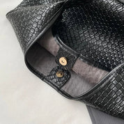 Elegant damehåndtaske i stilfuldt, slidstærkt læder 3