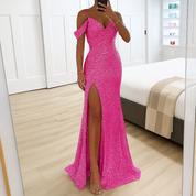 Elegant maxikjole med pailletter og off-shoulder halsudskæring | Nytår 4