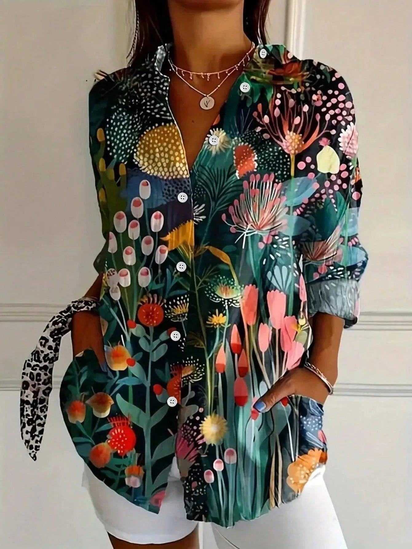 Farverig Bluse Til Kvinder Med Legende Print - Komfortabel Og Alsidig Stil 2