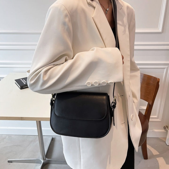 Håndlavet elegant dametaske i stilfuldt materiale af høj kvalitet 4