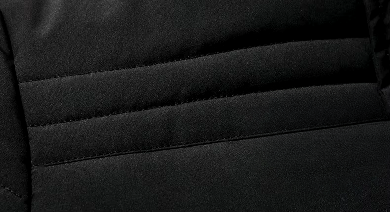Herren Winterjacke mit Kapuze und warmem Innenfutter für kalte Tage 5