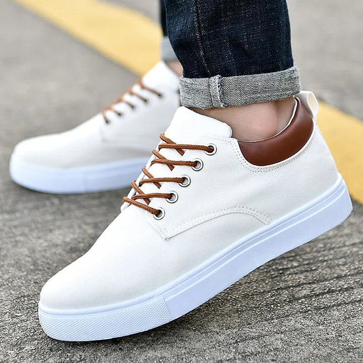 Herresneakers i komfortabel kanvasblanding 8