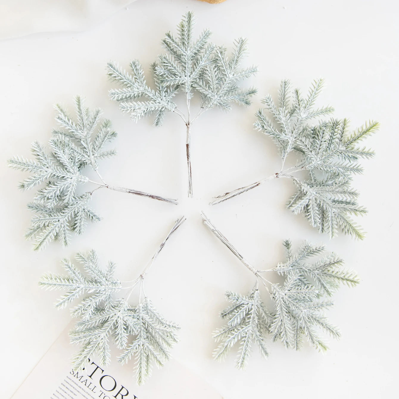 Kaktuscharme | Grønne blade i juledekoration med boho-stil accent 4