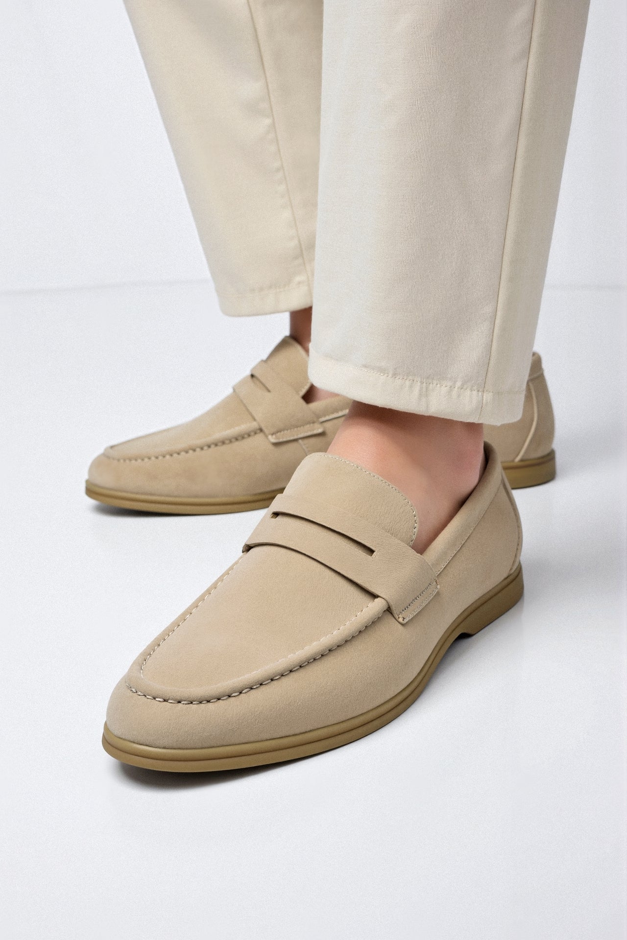 Komfortable slip-on loafers til mænd med syntetisk blandingssål og greb 2