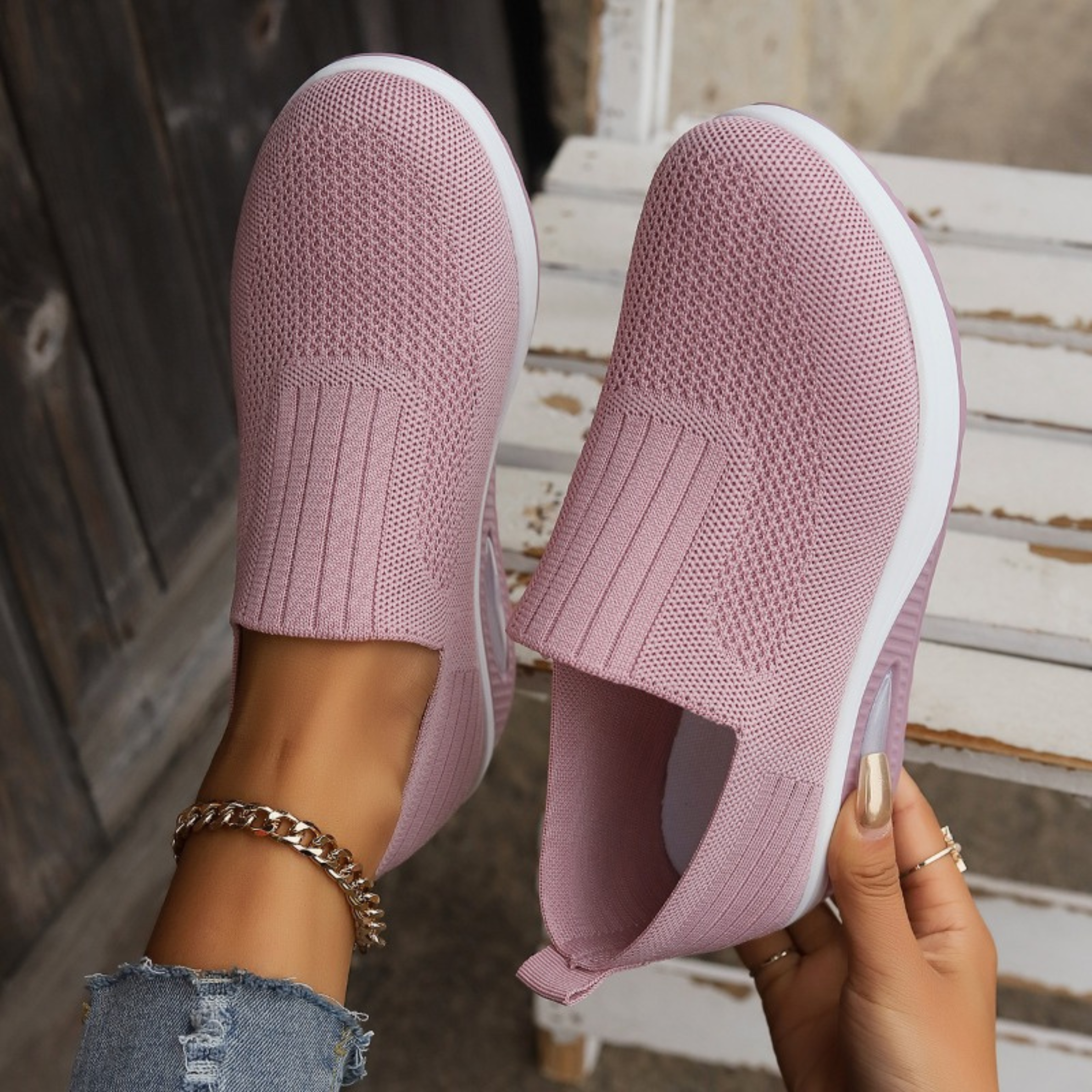 Komfortable slip-on sneakers til kvinder - moderne og stilfulde 1