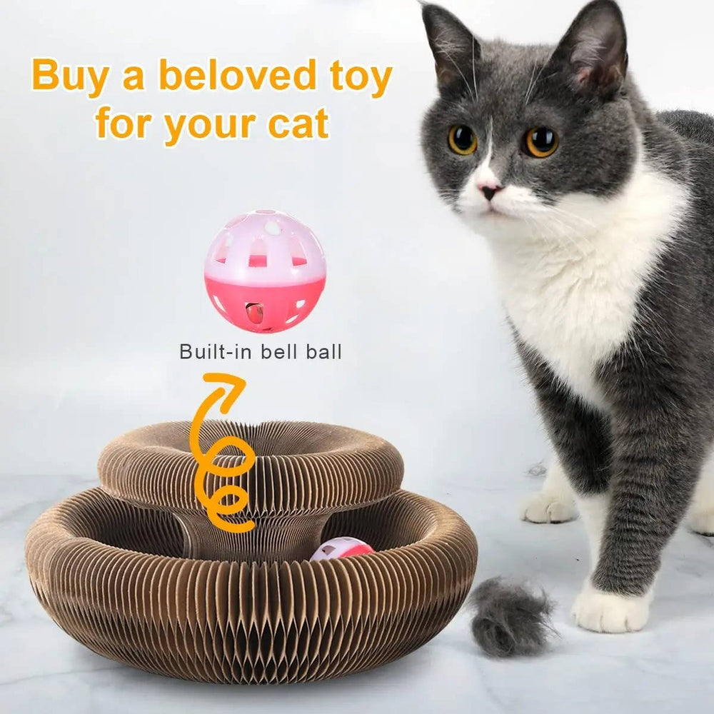Kradsetræ til katte med boldbane 1