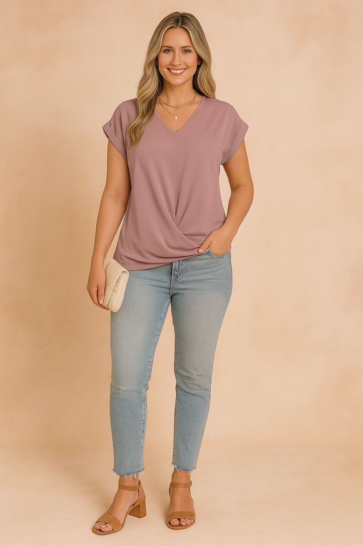 Lana | Feminin bluse med slå-om-kant 2