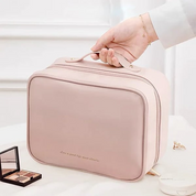 Makeup Organizer med Rummelig Opbevaring og Vandafvisende Materiale – Elegant Sort Design til Professionel Brug 3
