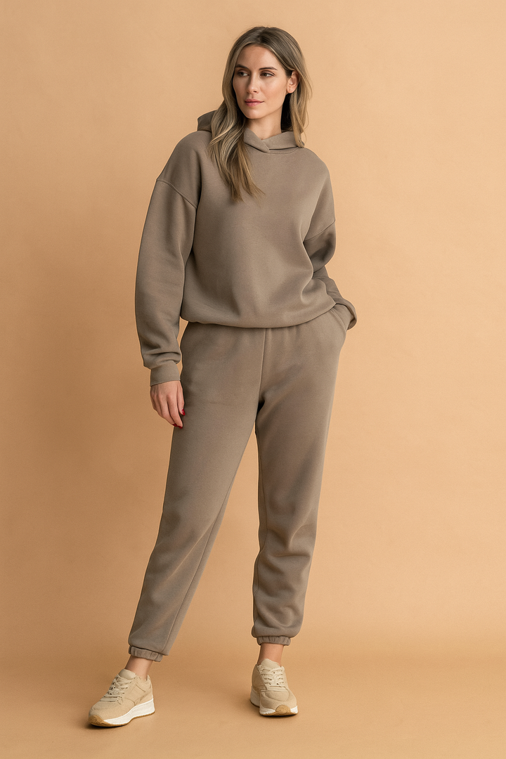 Marlee | Sæt med sweatshirt og bukser til kvinder 1