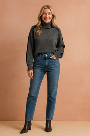 Nadia | Sweater med kontrastkant og høj krave 1