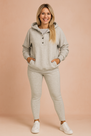 Nia | Tredelt sæt: Sweatshirt, leggings og sneakers 4