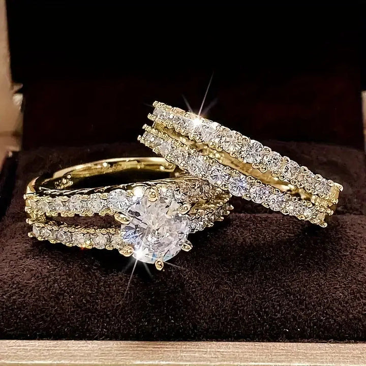 Ringsæt i skinnende materiale – Elegant og alsidig stil til enhver lejlighed 0
