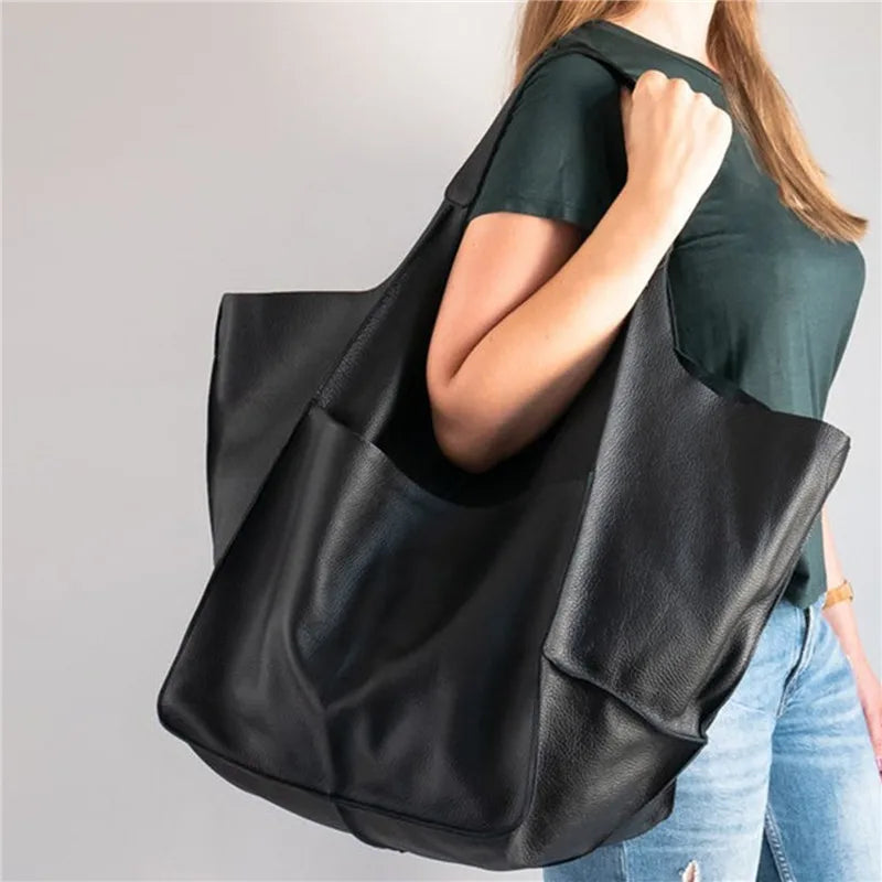 Rummelig dametaske i læder i elegant design i ægte læder 8