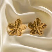 Arabella | Stilfuld Vintage Guld Blomst Stud Øreringe