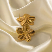 Arabella | Stilfuld Vintage Guld Blomst Stud Øreringe