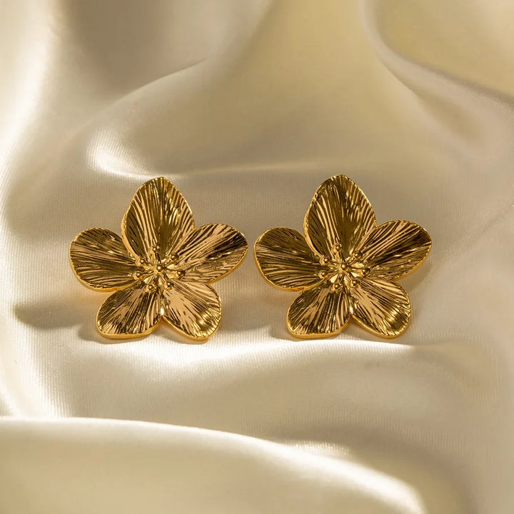 Arabella | Stilfuld Vintage Guld Blomst Stud Øreringe