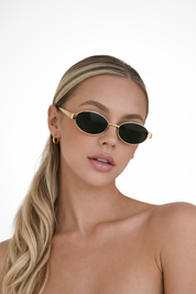Solbriller Dame med Ovale Linser og Slank Metalramme - Elegant og Minimalistisk Stil 8