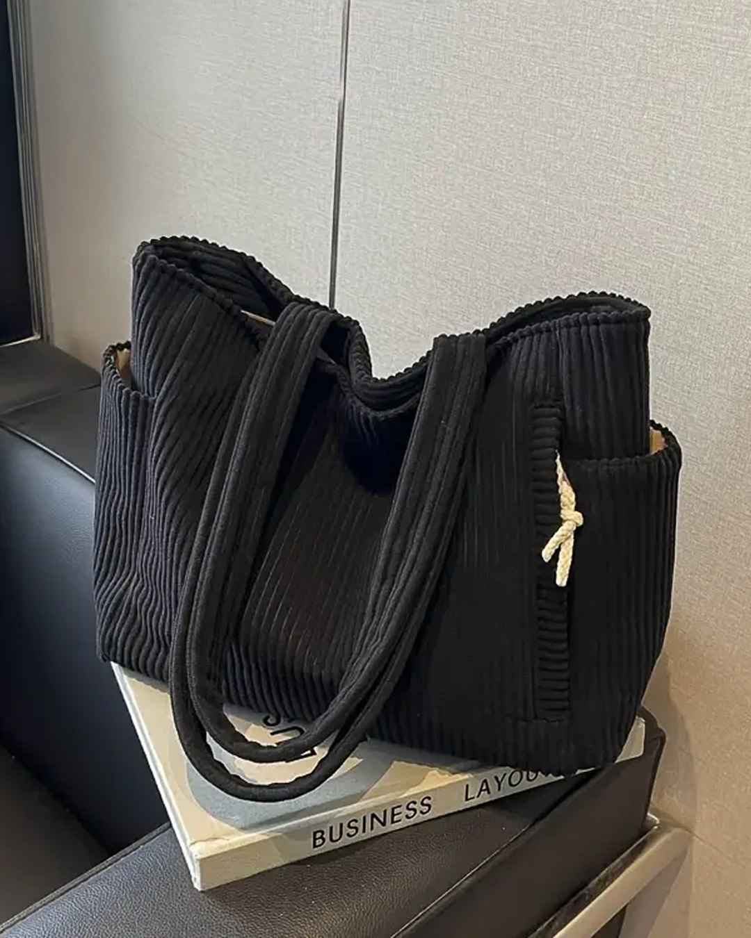 Stilfuld Casual Skuldertaske med Justerbar Snordetalje – Praktisk og Elegant 5