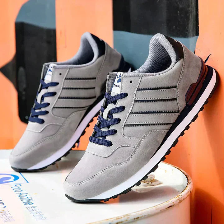 Støttende herresneakers i behageligt, polstret stof 7