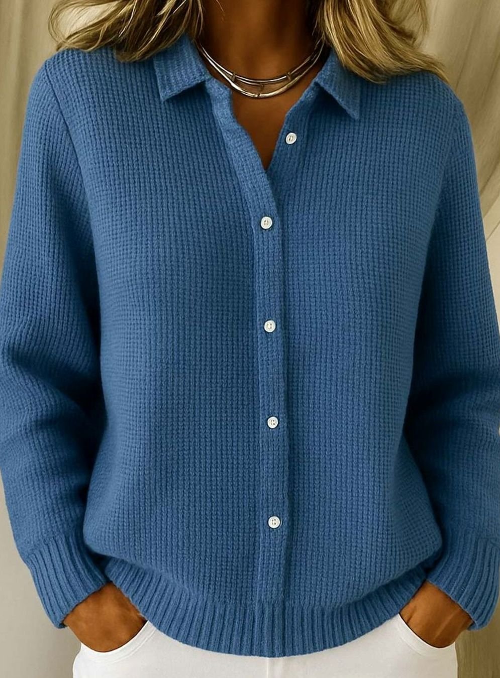 Taillierte Strickjacke Damen mit Hemdkragen Hüftlang Langarm Cardigan Weißknöpfe 1