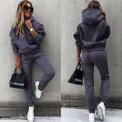 Livia | Todelt sæt: Sweatshirt og joggingbukser