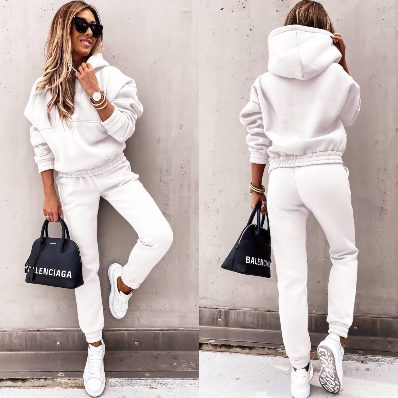 Livia | Todelt sæt: Sweatshirt og joggingbukser