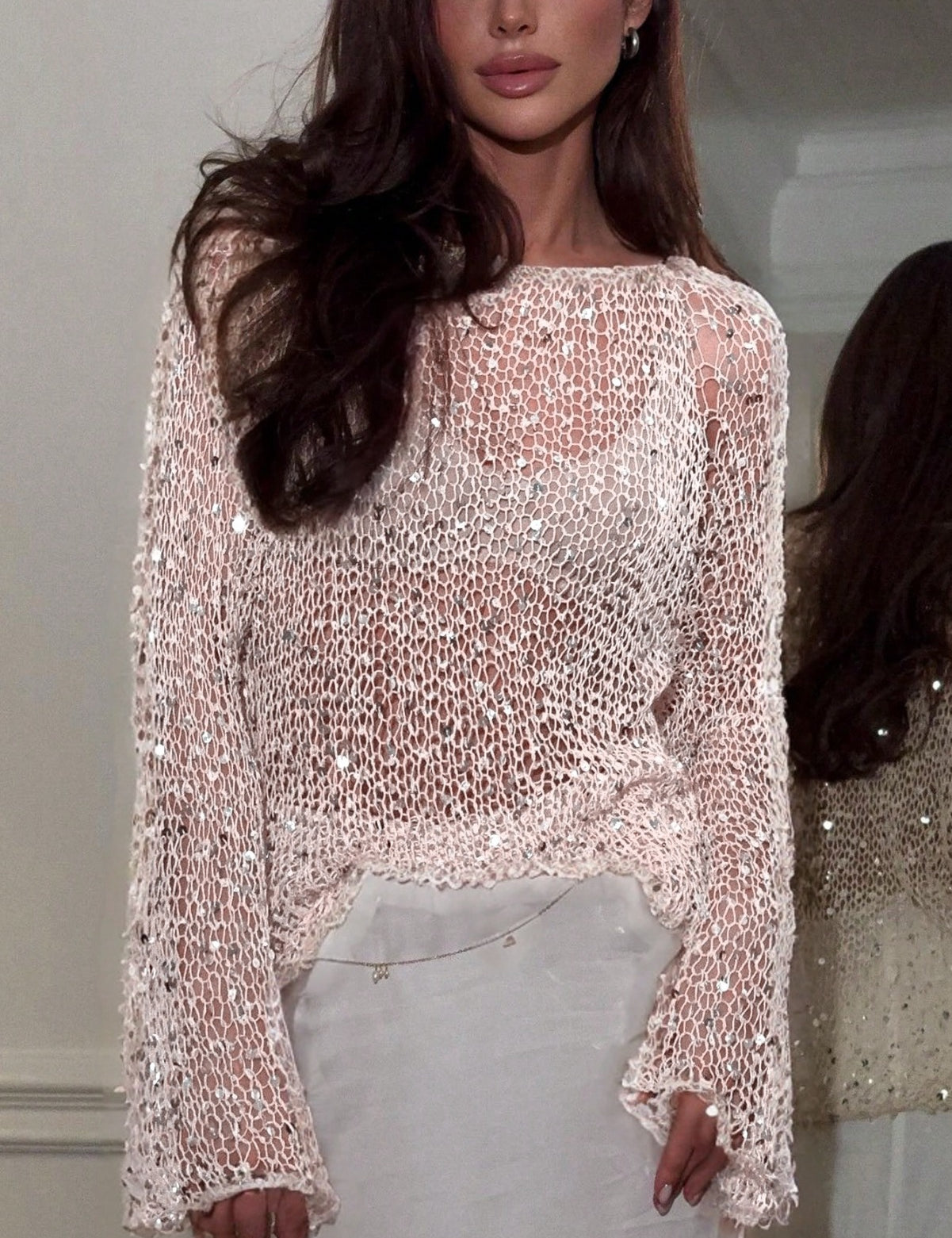 Elegant Langærmet Bluse med Pailletter i Shift Design – Komfortabel og Glamourøs til Særlige Anledninger