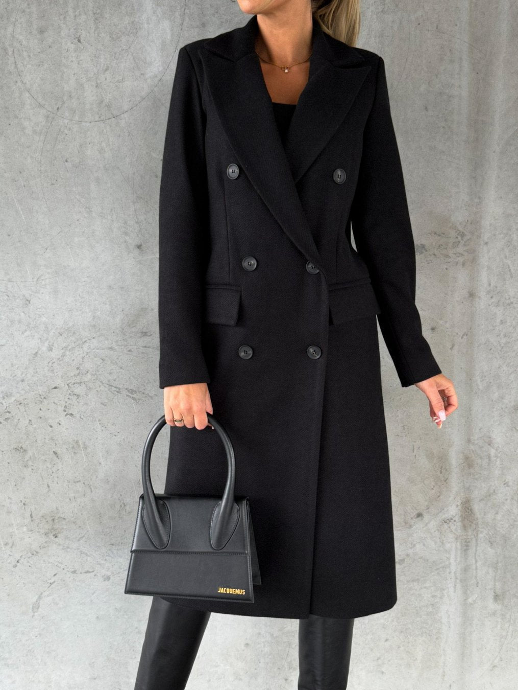Carolina | Luksus Lang Uld Frakke til Elegant Stil