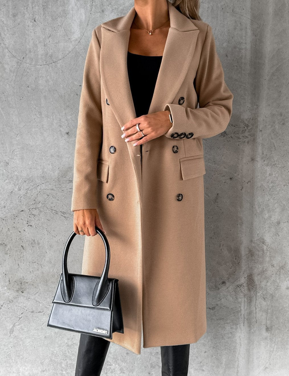 Carolina | Luksus Lang Uld Frakke til Elegant Stil