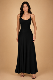 Freya | Lang, elegant og frisk sommerkjole
